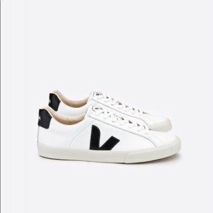 *NEVER BEFORE WON* VEJA Esplar Sneaker